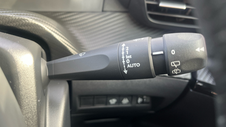 Peugeot 2008 1.2 PureTech Allure Premium+ 5dr Petrol Estate